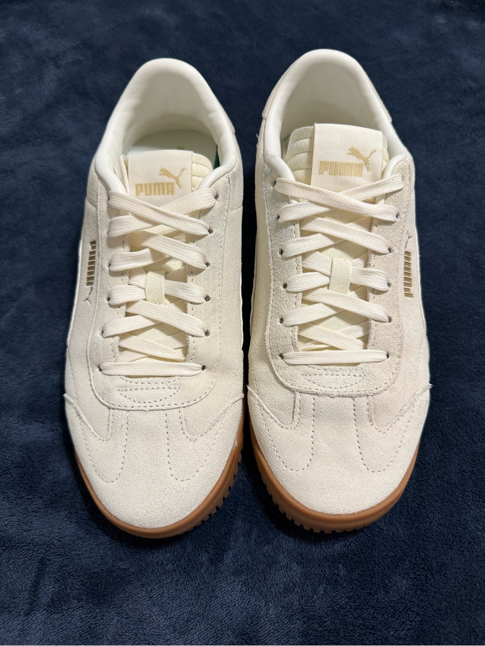 Puma Women’s Cream Suede Sneaker Size 9.5